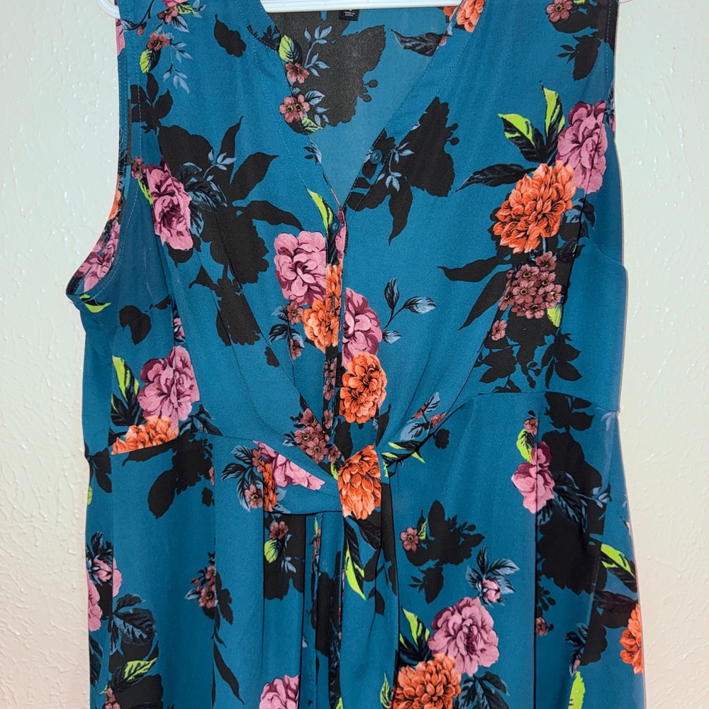 Torrid Teal Floral Sleeveless Top